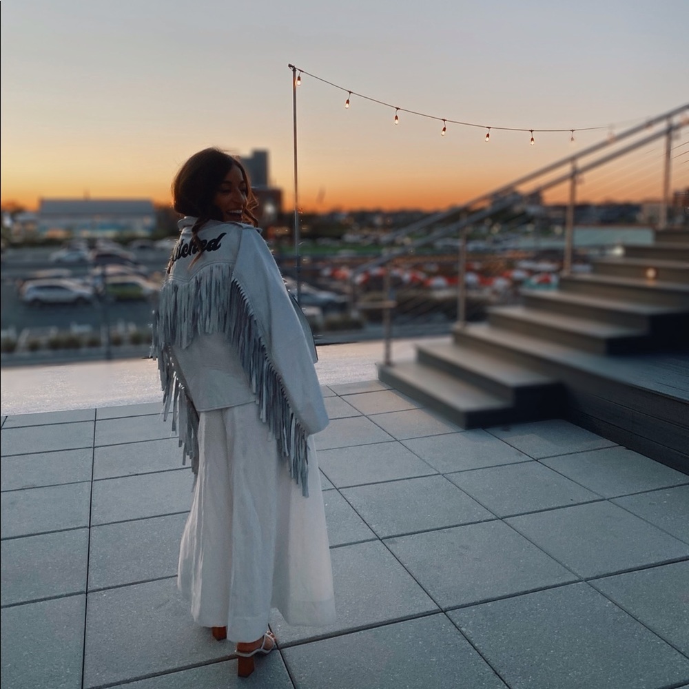 Meet your Posher, Alessandra